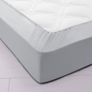 Egyszínű Colombine Feszítőlepedő 32 Cm-Es Sarokmélységgel