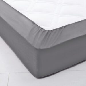 Egyszínű Colombine Sztreccs Lepedő 32 Cm-Es Sarokmélységgel